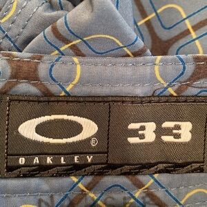 Oakley Board Swim Shorts Silver Blue Geometric Size LARGE 33